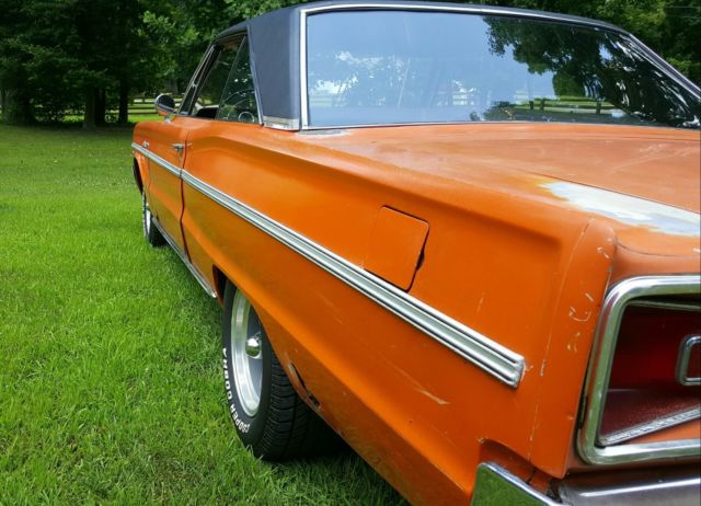 1966 Dodge Coronet - photo 2