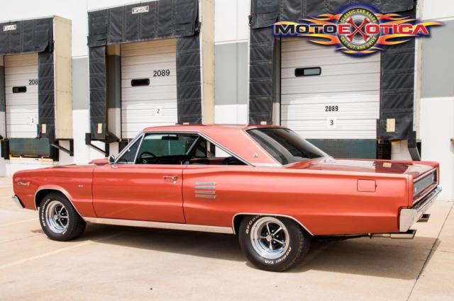 1966 Dodge Coronet Two-Door Hardtop - photo 12