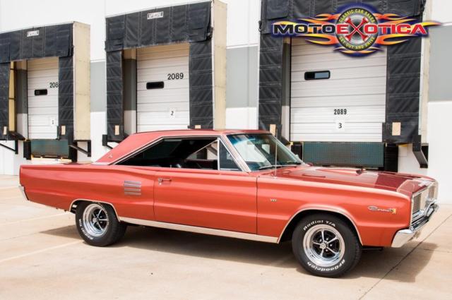 1966 Dodge Coronet Two-Door Hardtop - photo 6