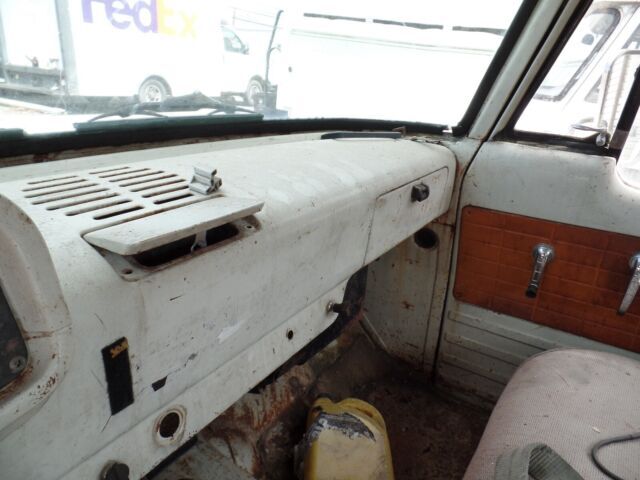 1966 Dodge Sweptline D100 - photo 13