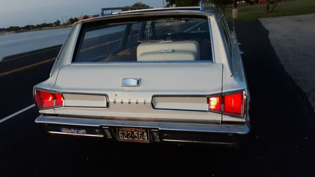 1966 Dodge Polara 4 door - photo 4