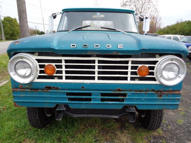 1966 Dodge Power Wagon - photo 2