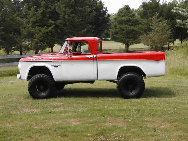 1966 Dodge Power Wagon W100 - photo 3