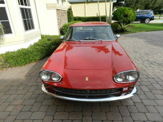 1966 Ferrari 330 GT - photo 6