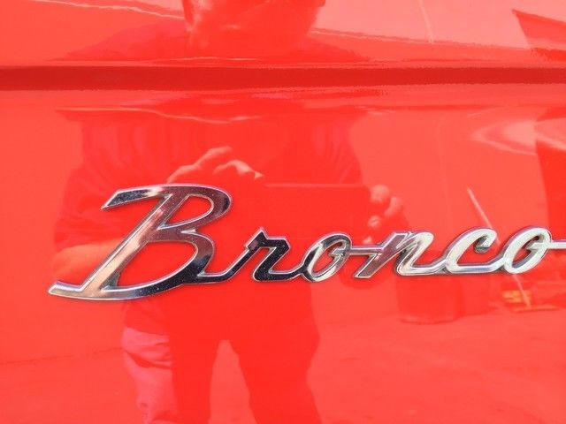 1966 Ford Bronco - photo 2