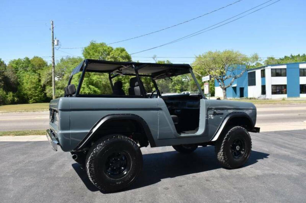 1966 Ford Bronco - photo 11