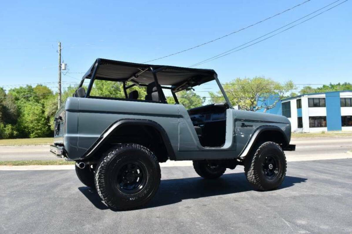 1966 Ford Bronco - photo 12
