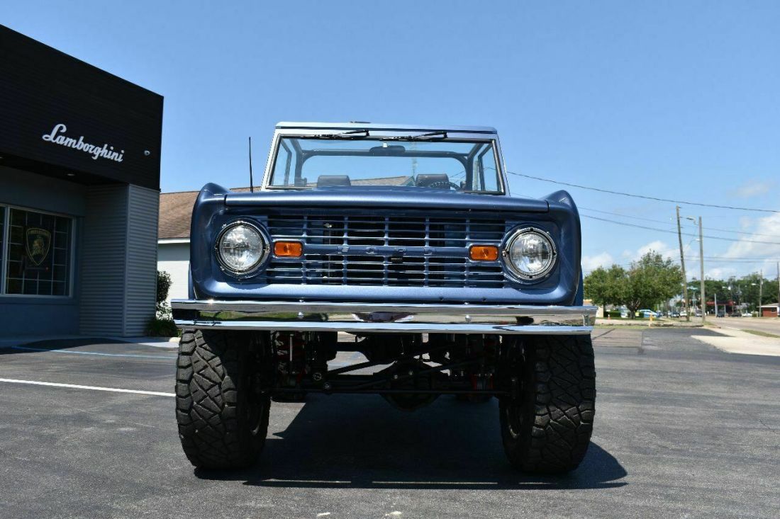 1966 Ford Bronco Custom - photo 6
