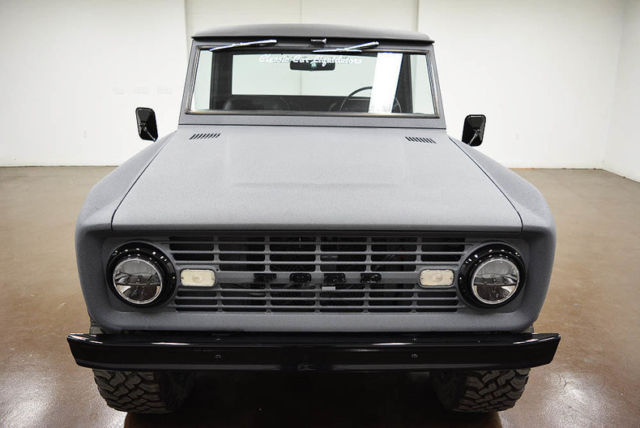 1966 Ford Bronco Half Cab Custom - photo 2