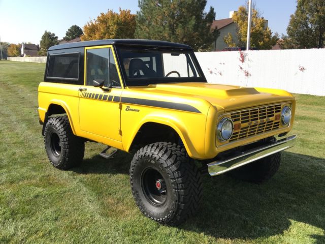 1966 Ford Bronco NO RESERVE Lifted 4x4 Hard Top 1966 Ford Bronco