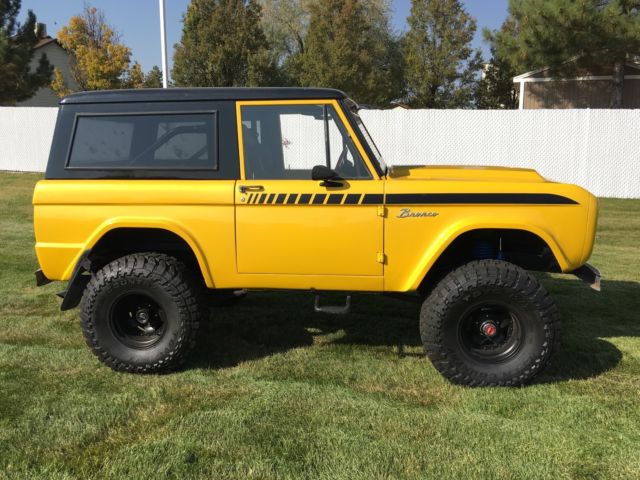 1966 Ford Bronco - photo 2
