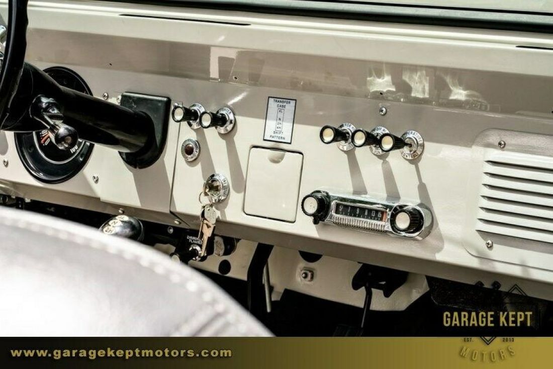 1966 Ford Bronco Roadster - photo 8