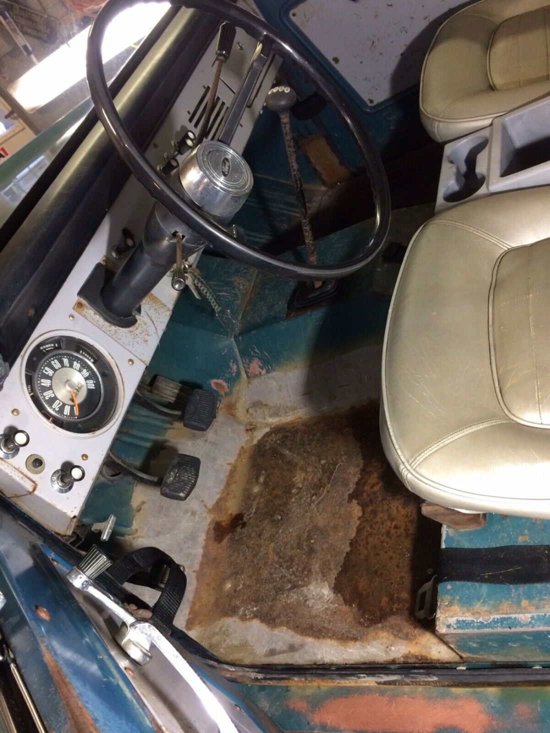 1966 Ford Bronco delivery - photo 11