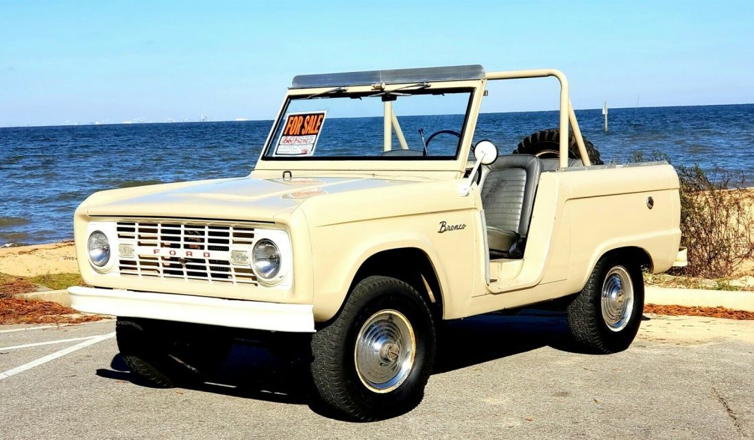 1966 Ford Bronco U13 Roadster