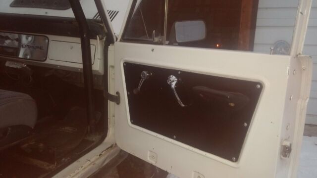 1966 Ford Bronco base - photo 6