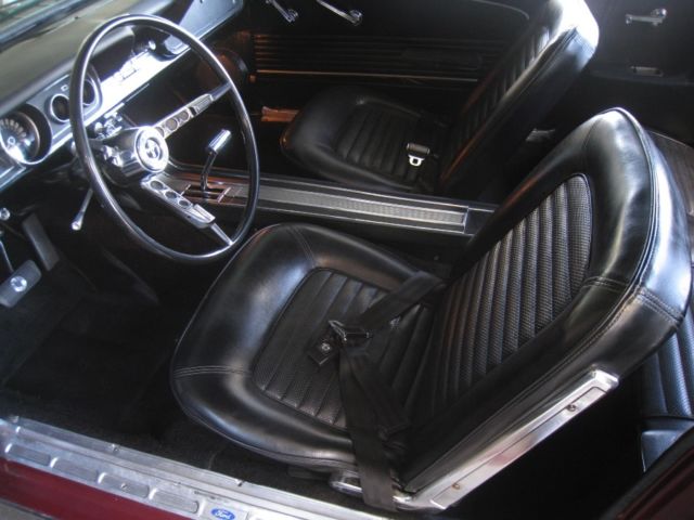 1966 Ford Mustang Convertible - photo 4