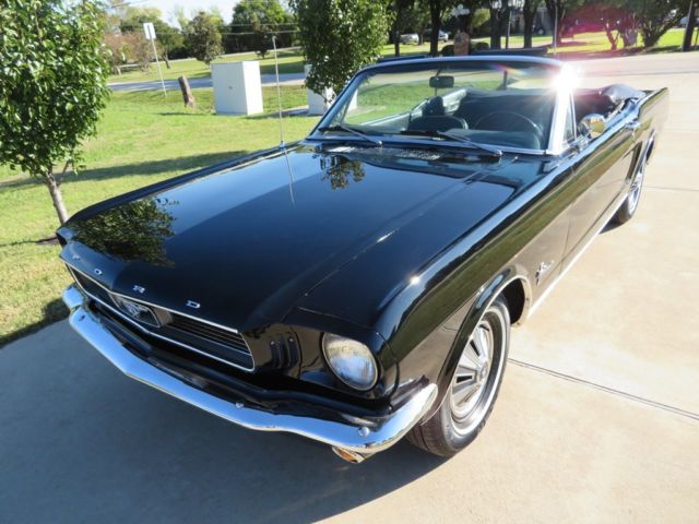 1966 Ford Mustang Convertible - photo 11