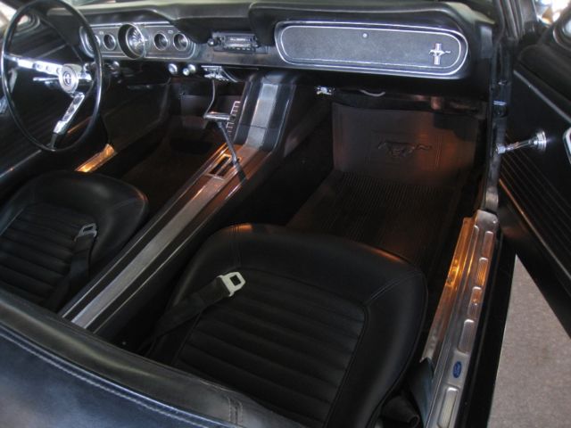 1966 Ford Mustang Convertible - photo 8