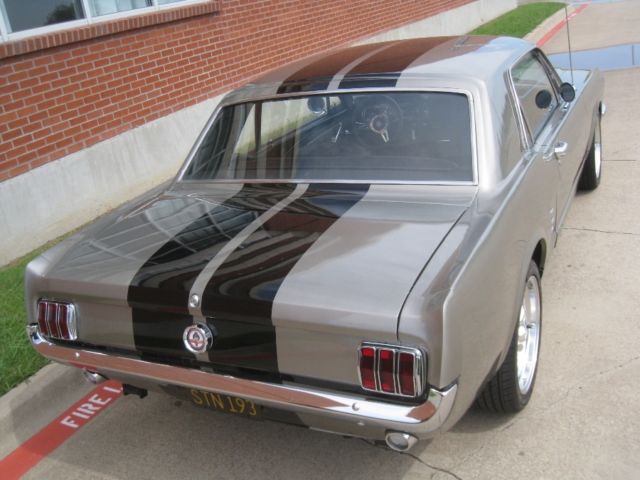 1966 Ford Mustang GT 350 - photo 8