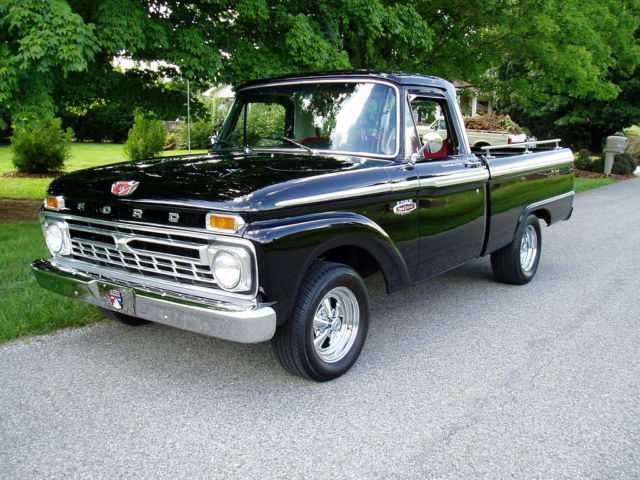 1966 FORD CUSTOM CAB .. ONE AWESOME TRUCK . MUST SEE .. 1966 Ford F-100 Custom Cab