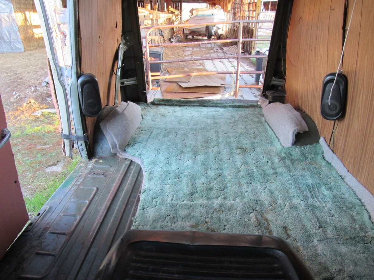 1966 Ford E-Series Van - photo 11