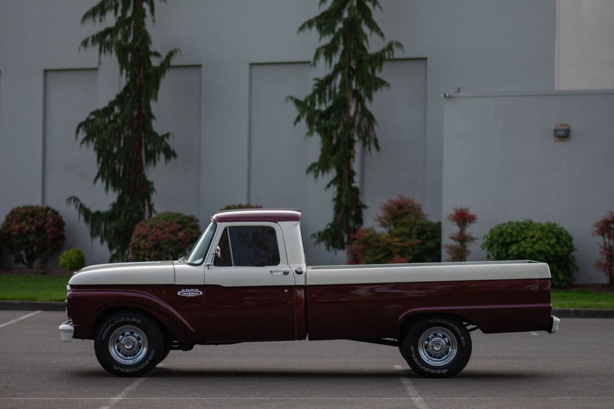 1966 Ford F-100 - photo 2