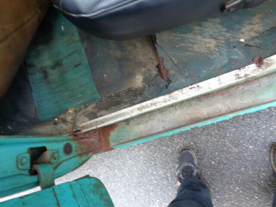 1966 Ford F-100 CUSTOM CAB 1 OWNER V8 BARN FIND - photo 12
