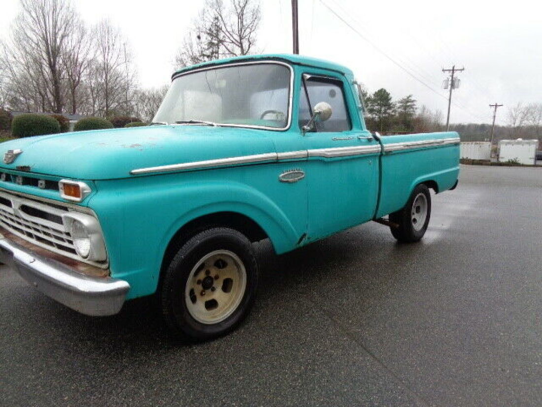 1966 Ford F-100 CUSTOM CAB 1 OWNER V8 BARN FIND - photo 2