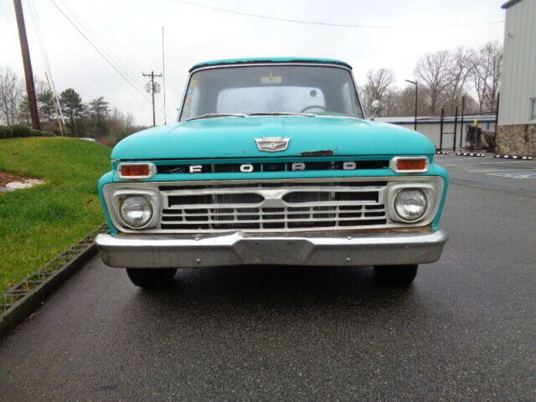 1966 Ford F-100 CUSTOM CAB 1 OWNER V8 BARN FIND - photo 3