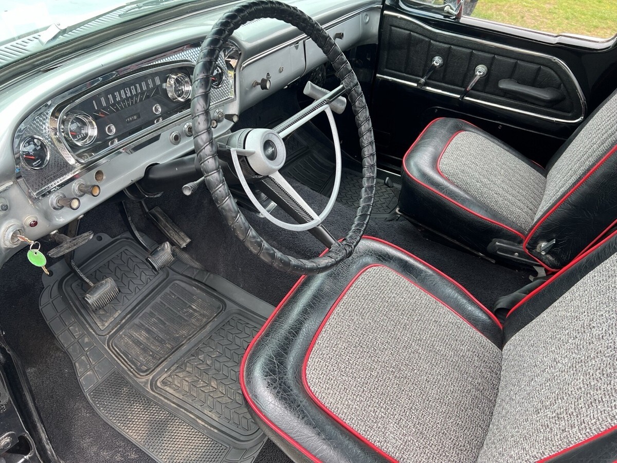 1966 Ford F100 custom cab - photo 9