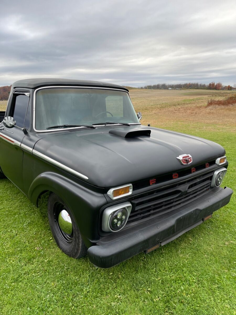 1966 Ford F-100 - photo 2
