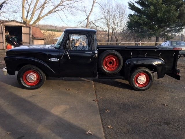 1966 Ford F100 Stepside Long box 352 V8 1966 Ford F-100