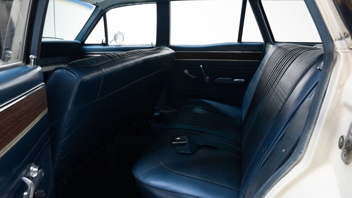 1966 Ford Fairlane 500 Wagon - photo 10