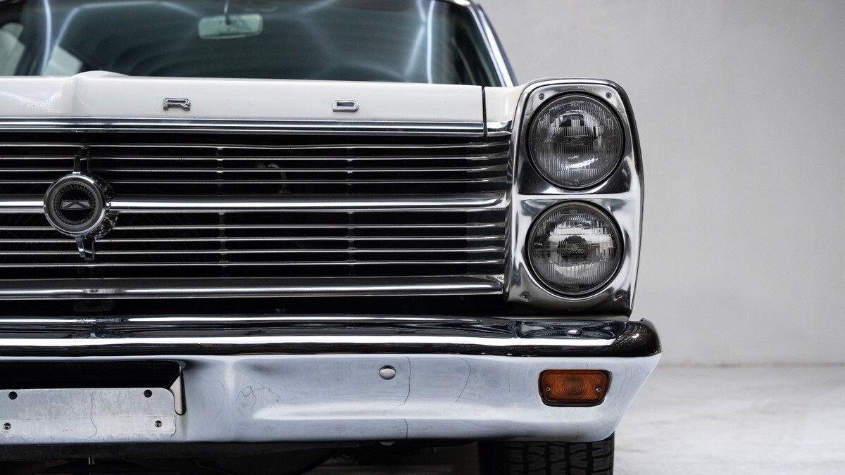 1966 Ford Fairlane 500 Wagon - photo 7