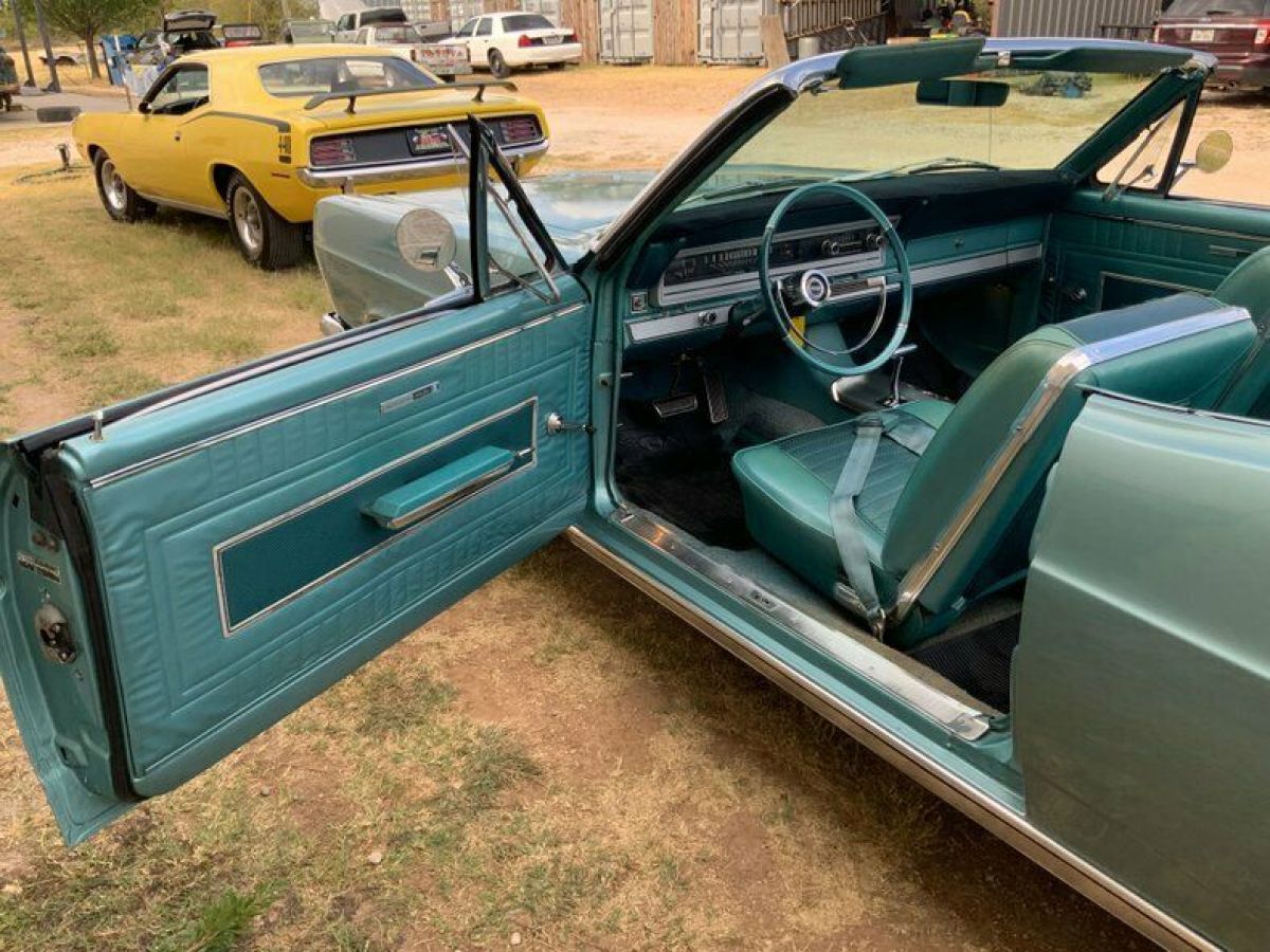 1966 Ford Fairlane XL Convertible - photo 2