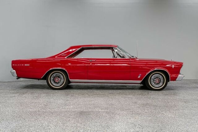 1966 Ford Galaxie -- - photo 9