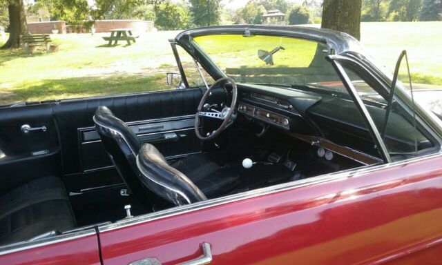 1966 Ford Galaxie 7 Litre 428 Convertible 4 Speed - photo 3