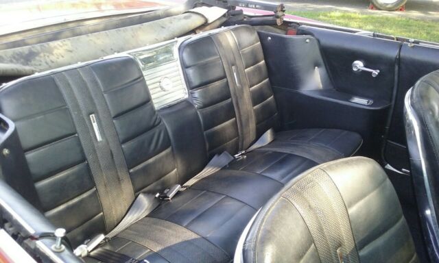 1966 Ford Galaxie 7 Litre 428 Convertible 4 Speed - photo 9