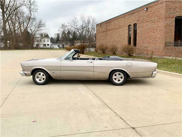 1966 Ford Galaxie -- - photo 10