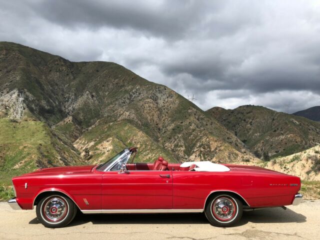 1966 Ford Galaxie 500 Hugh Laurie's car - photo 3