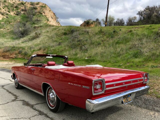1966 Ford Galaxie 500 Hugh Laurie's car - photo 7