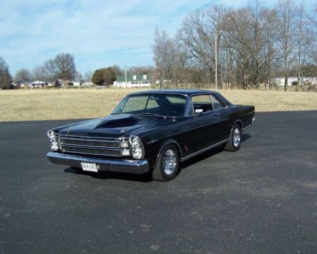 1966 Ford Galaxie 500XL - photo 3