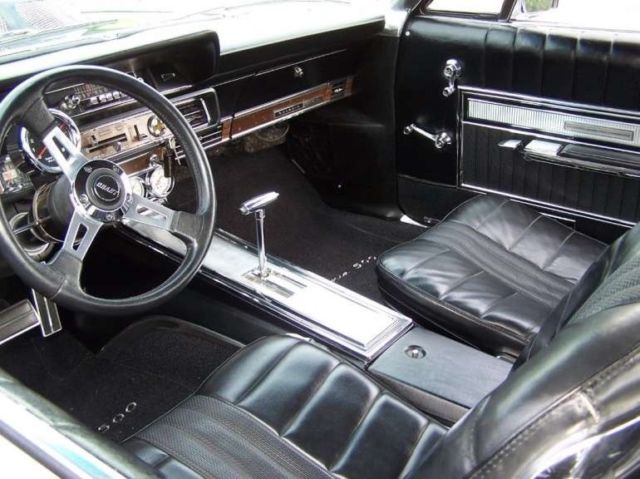 1966 Ford Galaxie 500XL - photo 4