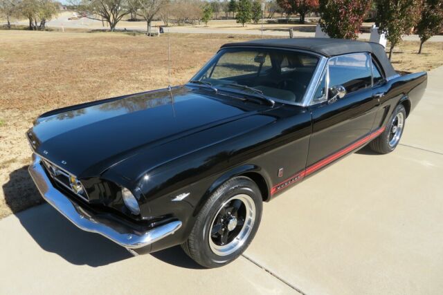 1966 Ford Mustang GT Convertible - photo 13