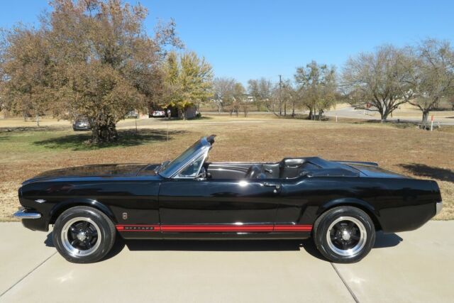 1966 Ford Mustang GT Convertible - photo 5