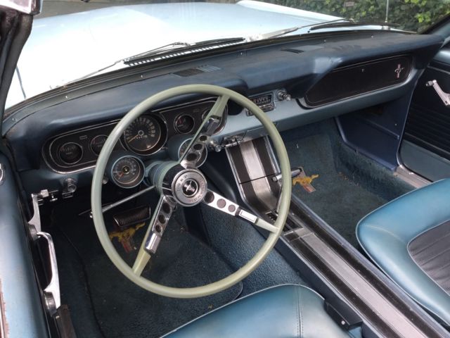 1966 Ford Mustang Notice:  No fake air intake on side - SPRINT 200 - photo 6