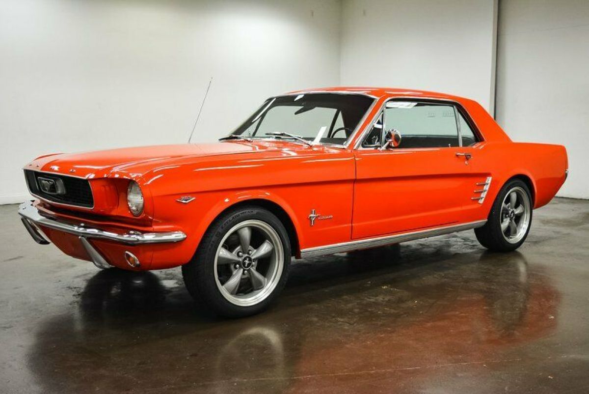 1966 Ford Mustang - photo 3