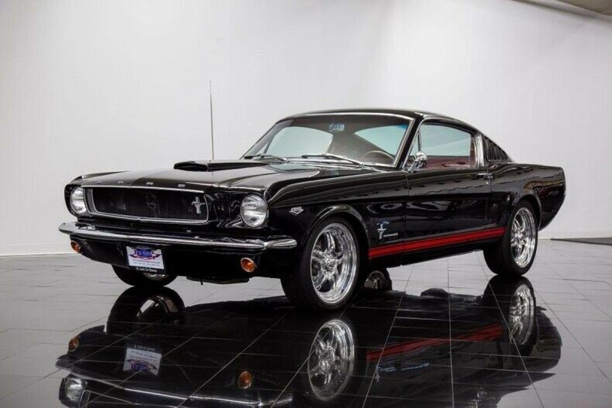 1966 Ford Mustang 2+2 Fastback - photo 12