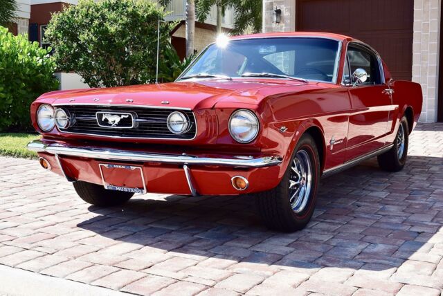 1966 Ford Mustang Fastback - photo 4