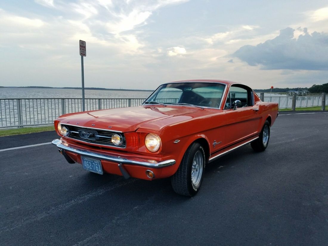 1966 Ford Mustang - photo 2